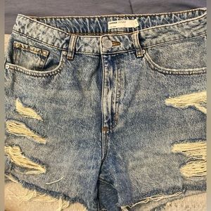 Garage Mom Festival Cut- off shorts sz 11